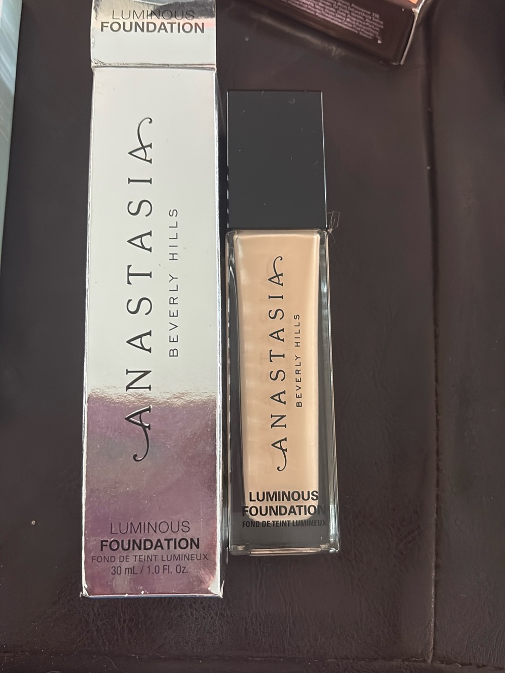 Anastasia Beverly Hills Luminous Foundation - Beige Nude